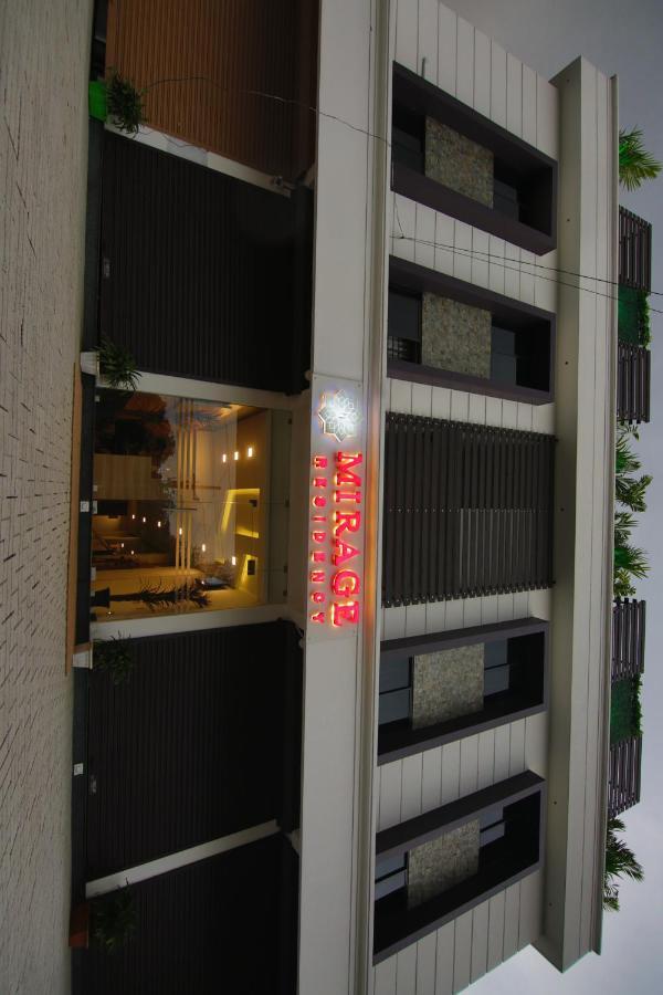 Mirage Residency Hotel Kochi Exterior photo